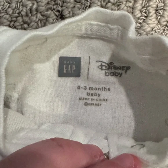 Disney White Baby One Piece with Stork and Dumbo the elephant - Picture 3 of 3